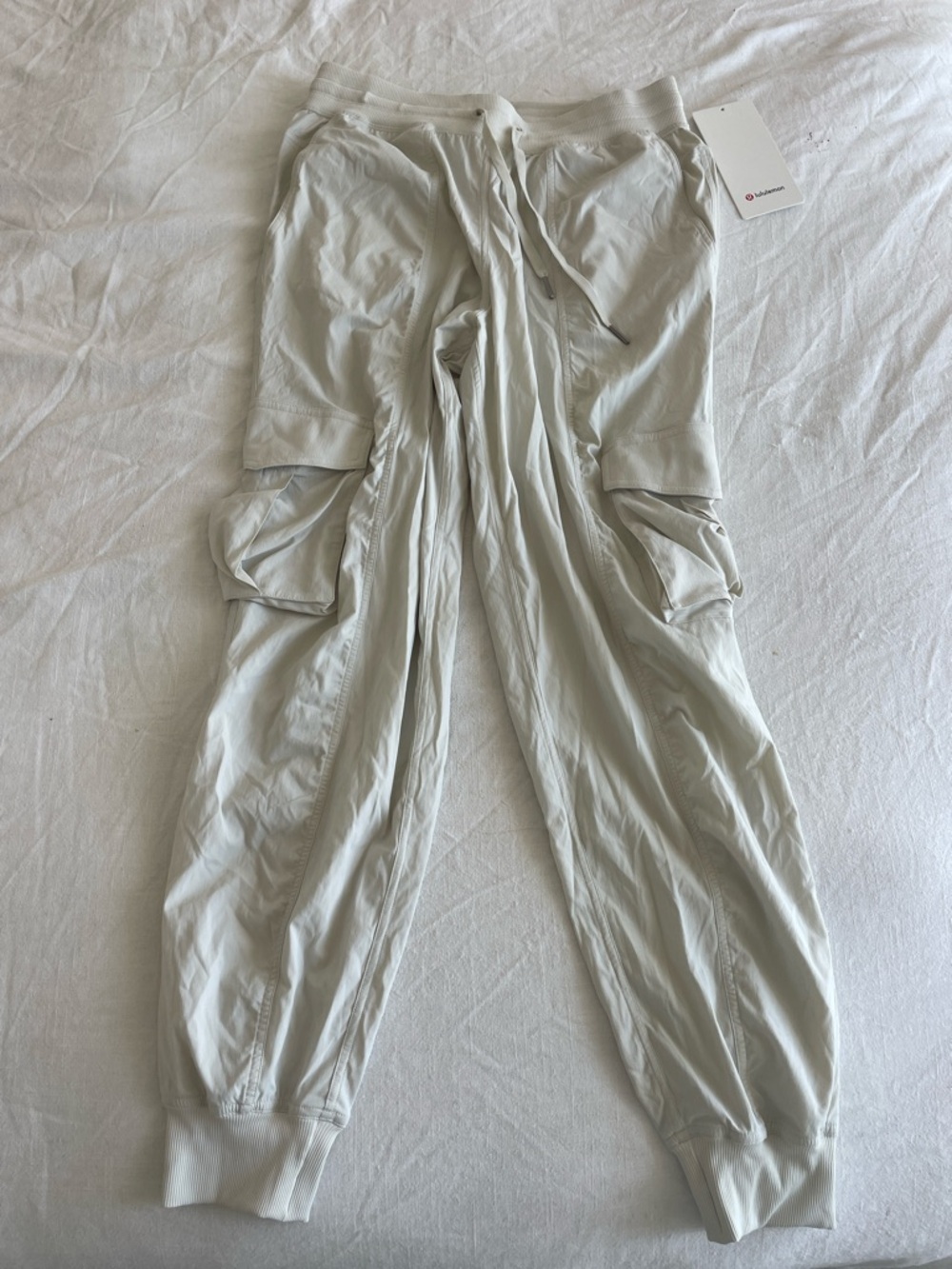 Lululemon Biege Cargo Joggers